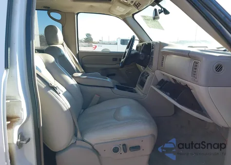 2005 GMC Yukon Slt z USA, uszkodzony, nr VIN 1GKEC13T85R132844